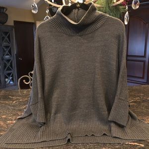 STUNNING JONES OVERSIZED PONCHO